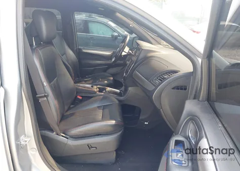 2019 Dodge Grand Caravan Gt z USA, uszkodzony, nr VIN 2C4RDGEG6KR595049